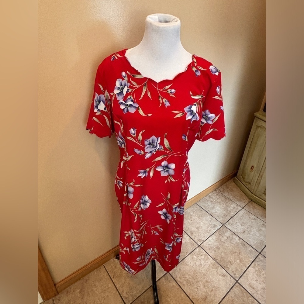 Sag Harbor Dress Womens Size 16 Red Floral Sheath Short Sleeve